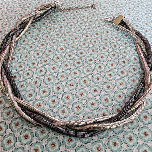 Paparazzi ♥ Sleek Splendor - Silver ♥  Necklace