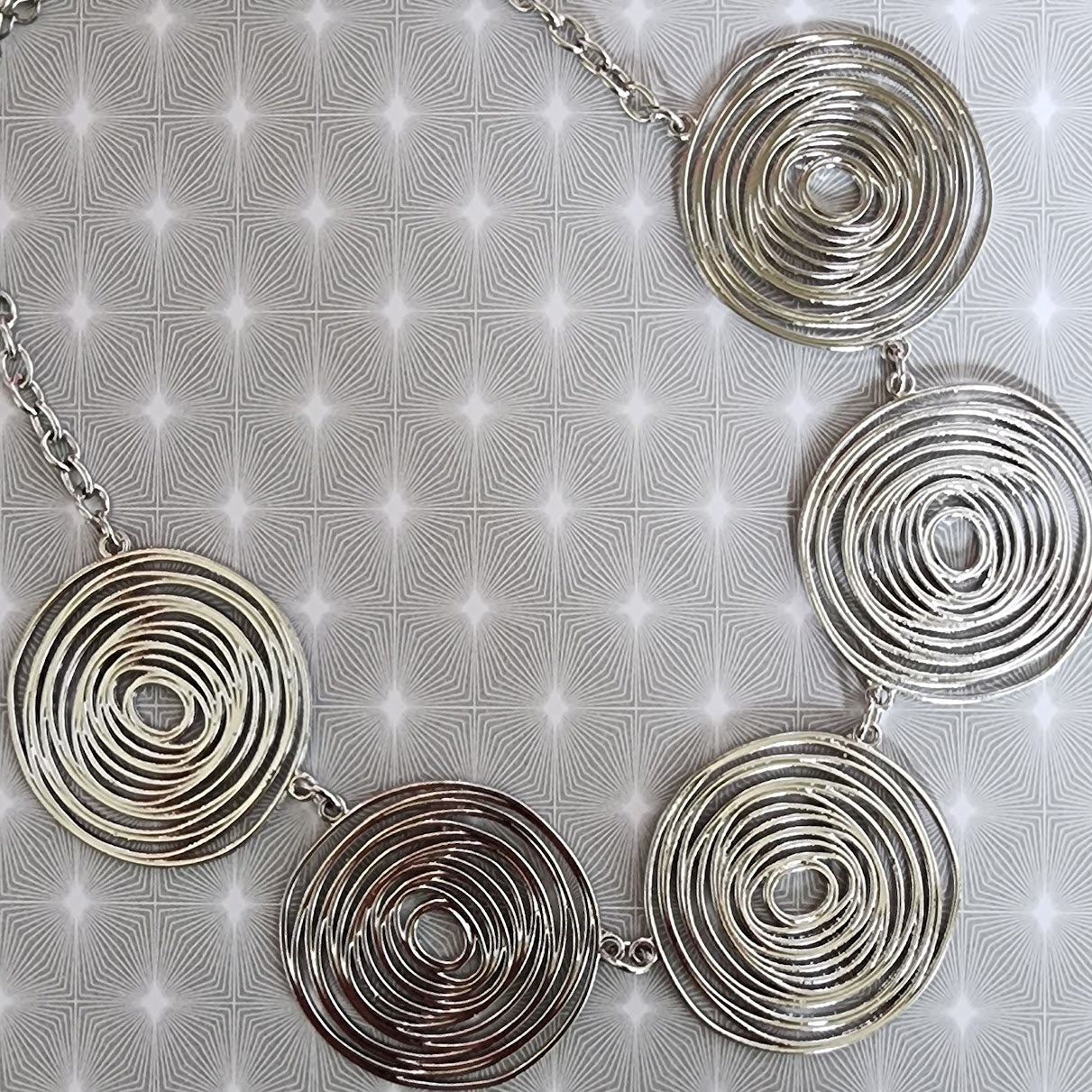 Paparazzi ♥ SOL-Mates - Silver ♥  Necklace