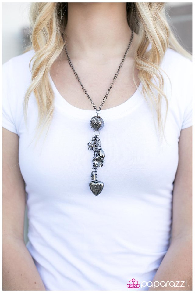 love,-love-me-do-black-p2wh-bkxx-064xx