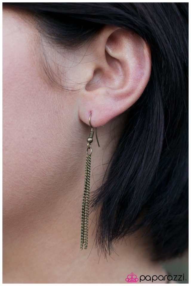 Paparazzi ♥ My Time To Fly - Brass ♥ Necklace