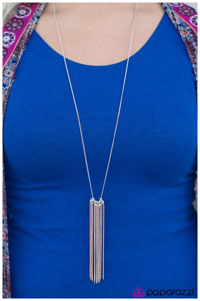 swimming-upstream-orange-p2da-ogxx-030ev