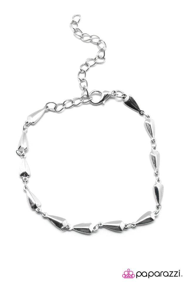 Paparazzi ♥ A Little Bit of Heaven - Silver ♥ Bracelet