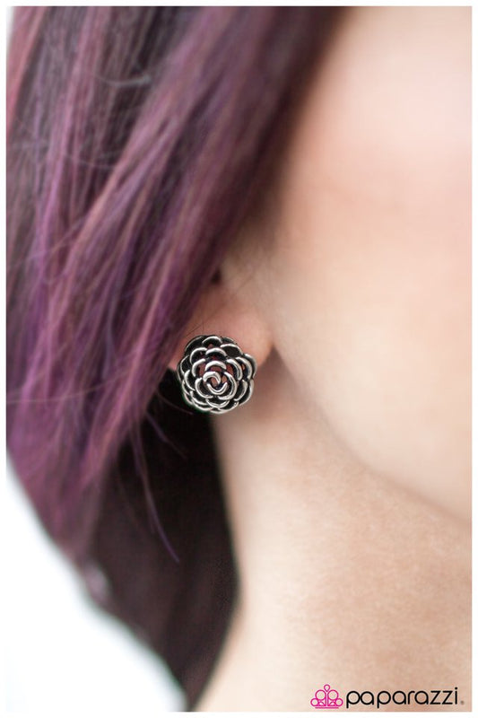 the-bride-and-bloom-p5po-svxx-061xx