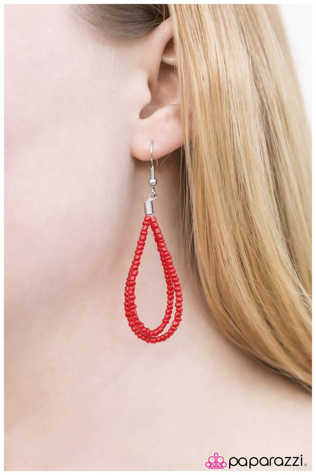 Paparazzi ♥ The Bead Scene - Red ♥ Necklace