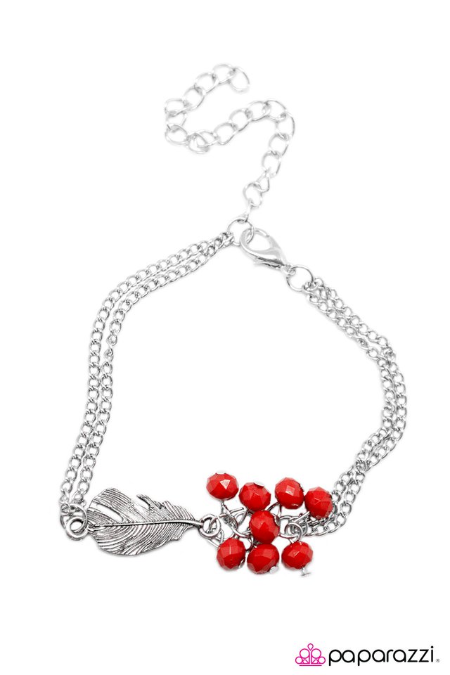 Paparazzi ♥ So Fly - Red ♥ Bracelet