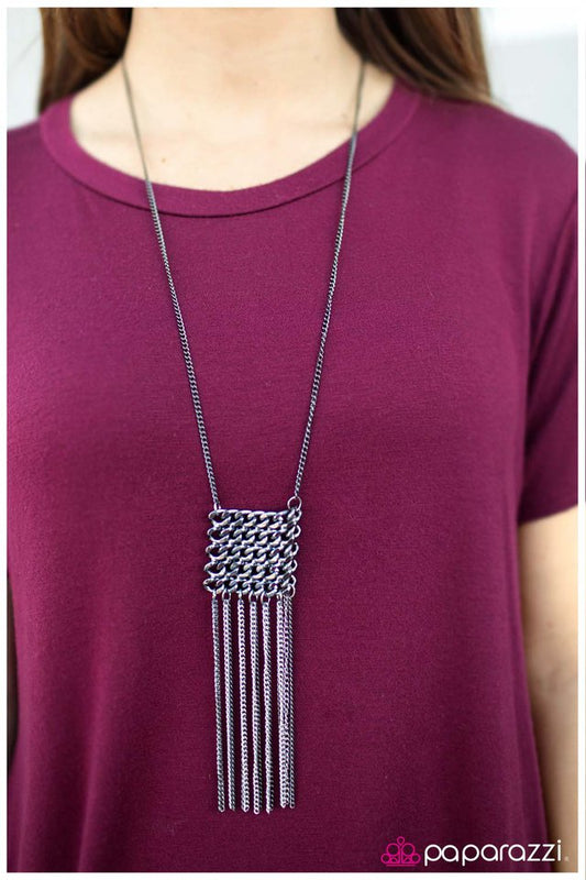 off-the-grid-black-p2in-bksv-001xx