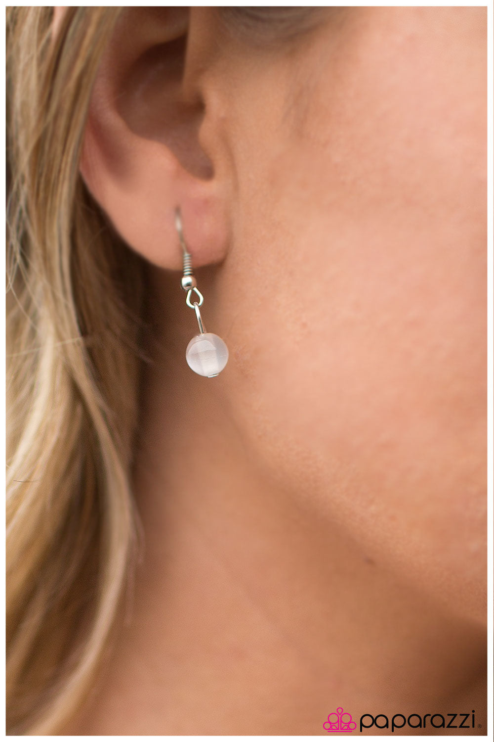 Paparazzi ♥ Half Past Midnight - White ♥  Necklace