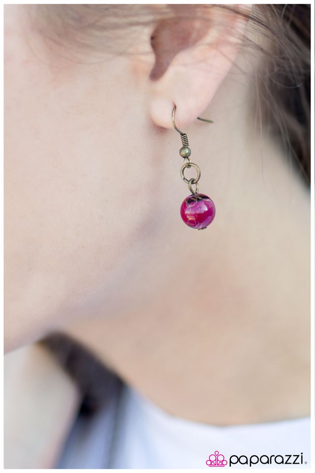 Paparazzi ♥ Pebble in My Pocket - Pink ♥ Necklace