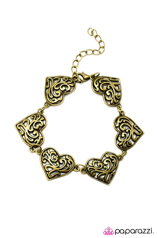 Paparazzi ♥ Trust Your Heart - Brass ♥ Bracelet