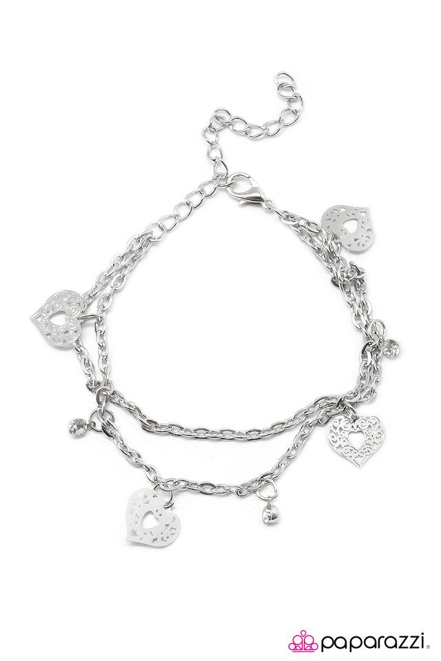 Paparazzi ♥ Ill Give You My Heart - White ♥ Bracelet