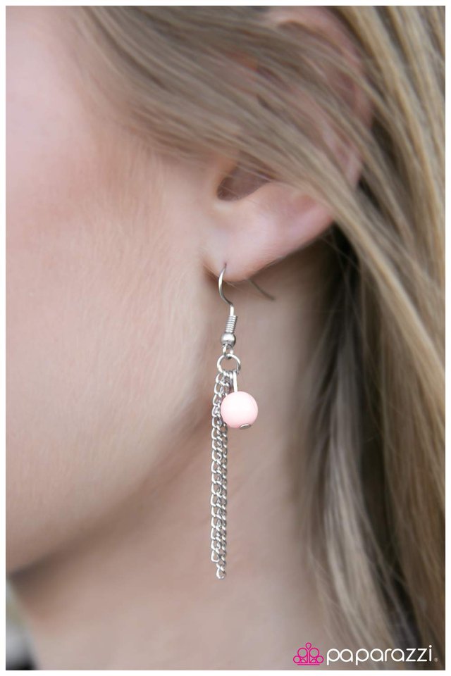 Paparazzi ♥ The Little Mermaid - Pink ♥ Necklace