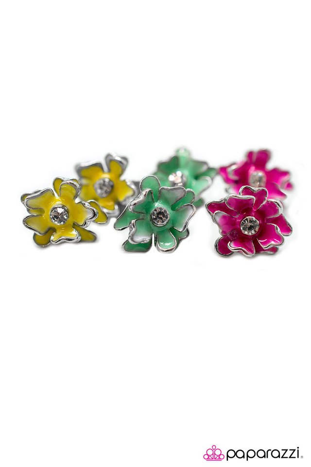 starlet-shimmer-earring-kit-1-p5ss-mtxx-007xx