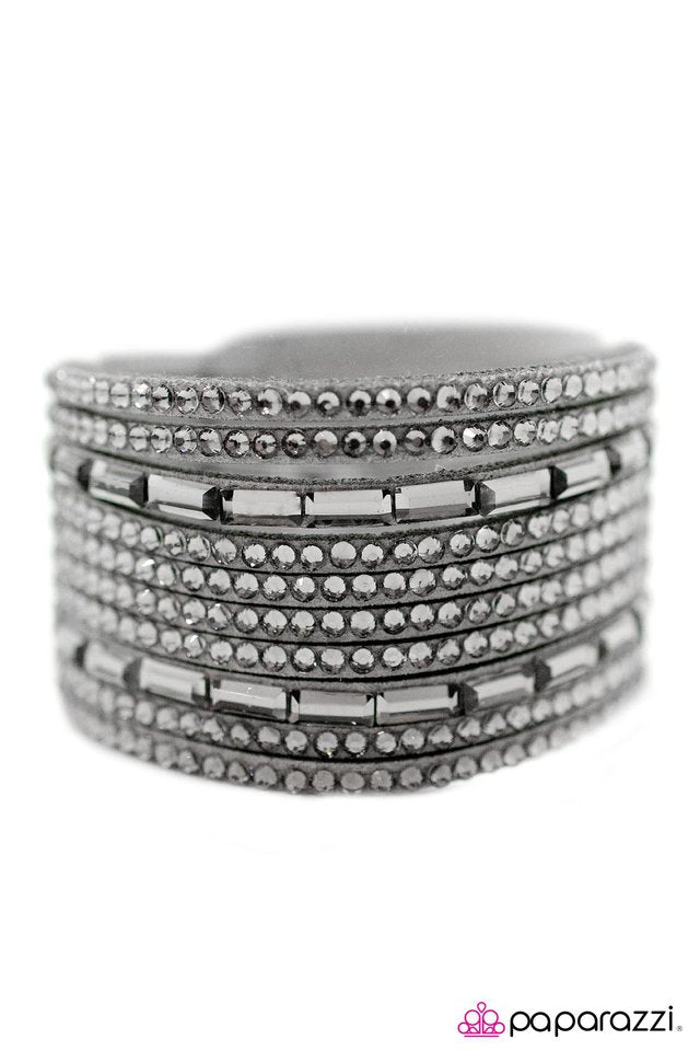 Paparazzi ♥ Name Your Price - Silver ♥ Bracelet