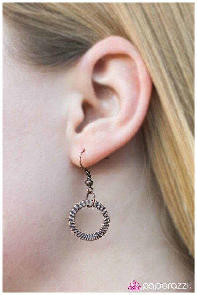 Paparazzi ♥ Go Go Gadget - Copper ♥ Necklace