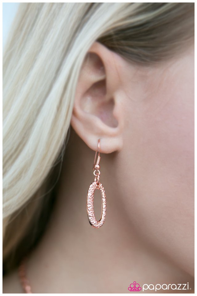 Paparazzi ♥ The Next Big Thing - Copper ♥ Necklace