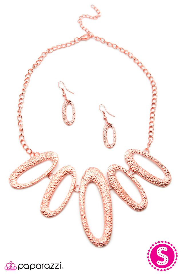 Paparazzi ♥ The Next Big Thing - Copper ♥ Necklace