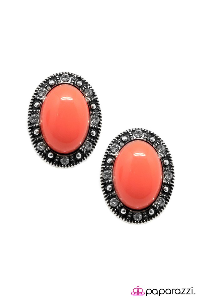 Paparazzi ♥ Whats Yours Is Mine - Orange ♥ Post Earrings
