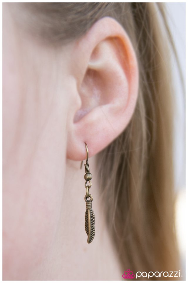 Paparazzi ♥ The Girl of Your Dreams - Brass ♥ Necklace