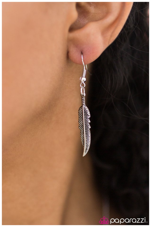 Paparazzi ♥ See You In My Dreams - Yellow ♥ Necklace