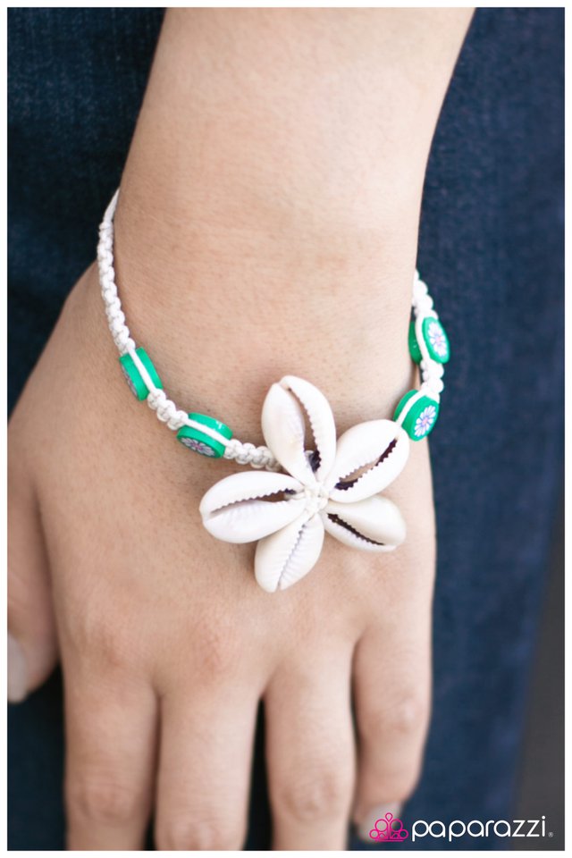 down-in-kokomo-p9ur-grxx-121xx