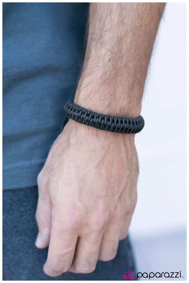 its-a-plain-shame-p9ur-bkxx-124xx