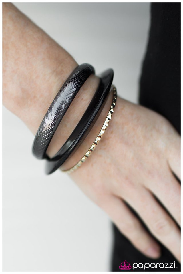 me-three-p9ed-bkxx-030xx