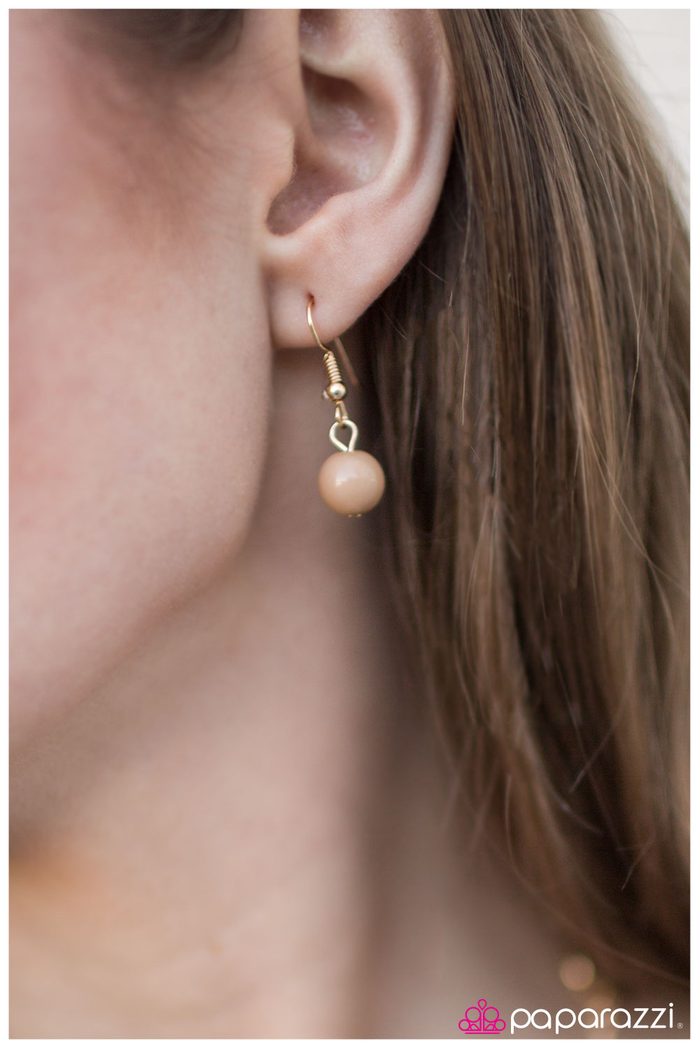 Paparazzi ♥ Get Your Glow On - Gold ♥  Necklace