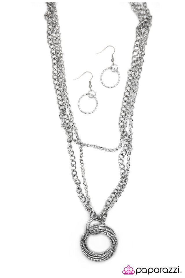 Paparazzi ♥ Hallelujah - Silver ♥ Necklace