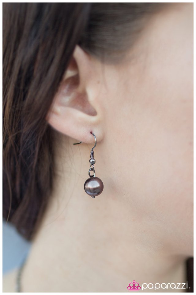 Paparazzi ♥ The Rocker - Brown ♥ Necklace