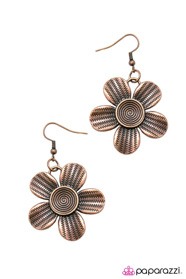 Paparazzi ♥ Simple Pleasures - Copper ♥ Earrings