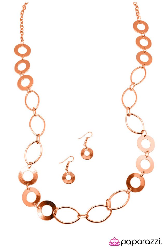 Paparazzi ♥ Takin Care Of Business - Copper ♥ Necklace