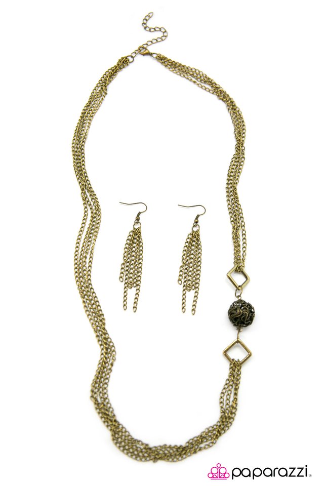 Paparazzi ♥ Positive Thinking - Brass ♥ Necklace