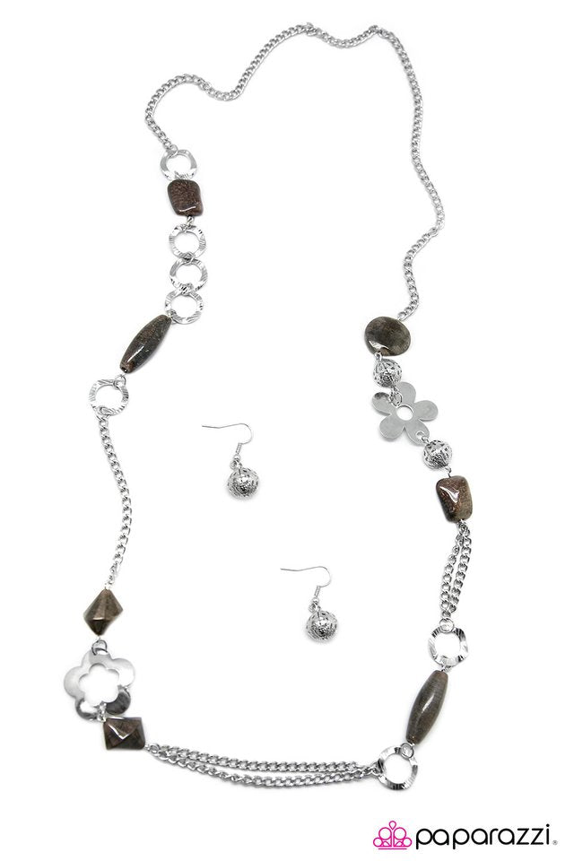 Paparazzi ♥ Ode To Joy - Brown ♥ Necklace