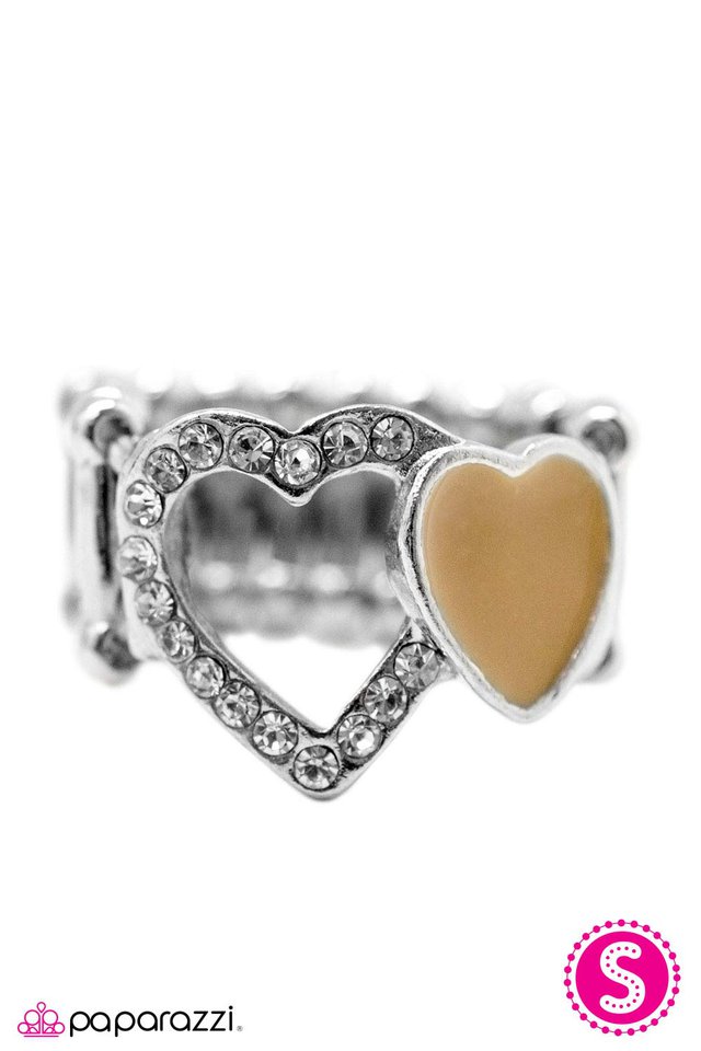 Paparazzi ♥ Ive HEART It All Before - Brown ♥ Ring