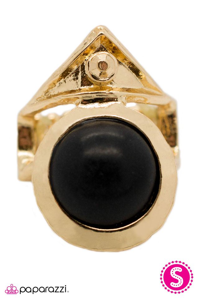 Paparazzi ♥ Whats Your Point? - Black ♥ Ring