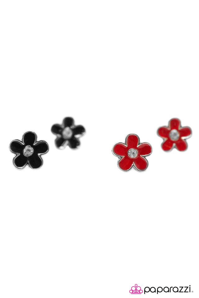 starlet-shimmer-earring-kit-1-p5ss-mtxx-012xx