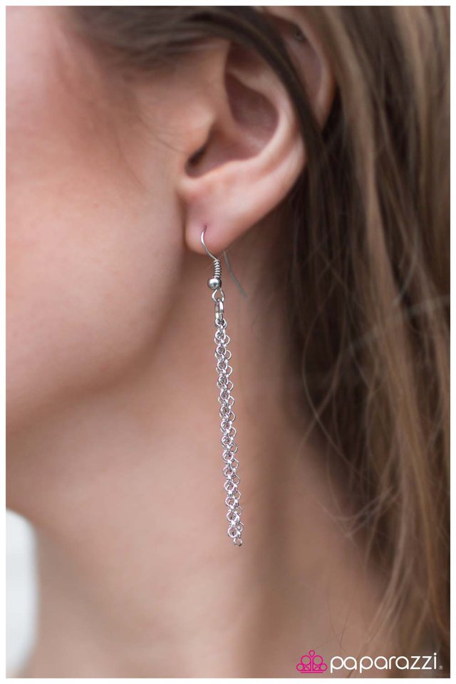 Paparazzi ♥ Warped Tour - Pink ♥ Necklace