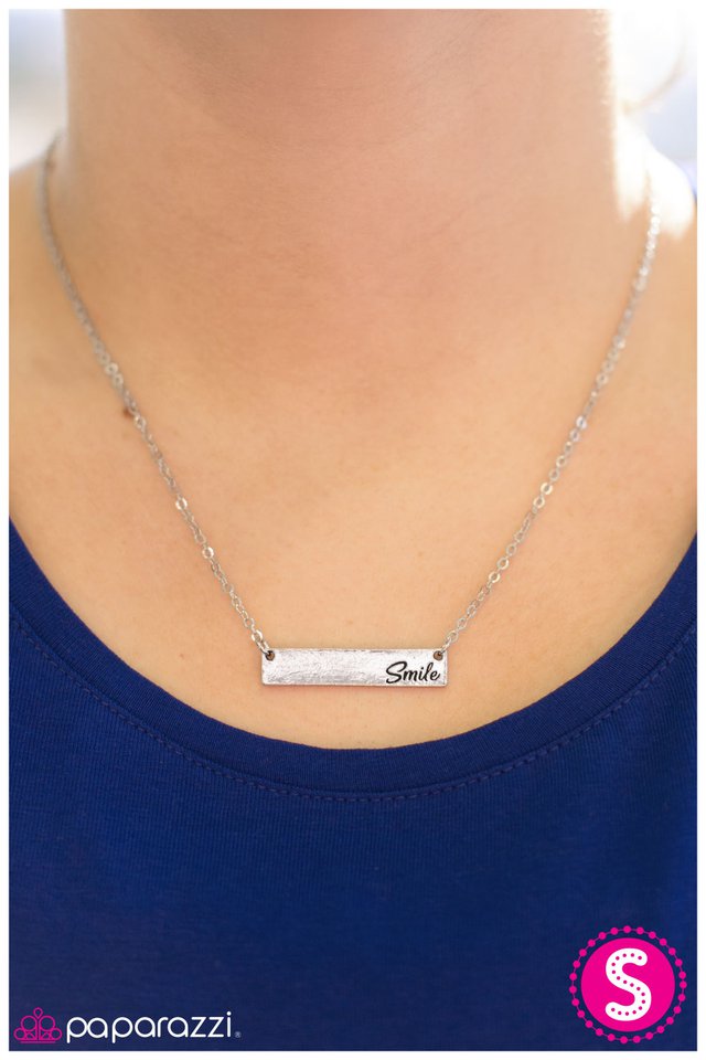 keep-smiling-silver-p2da-svxx-052xx