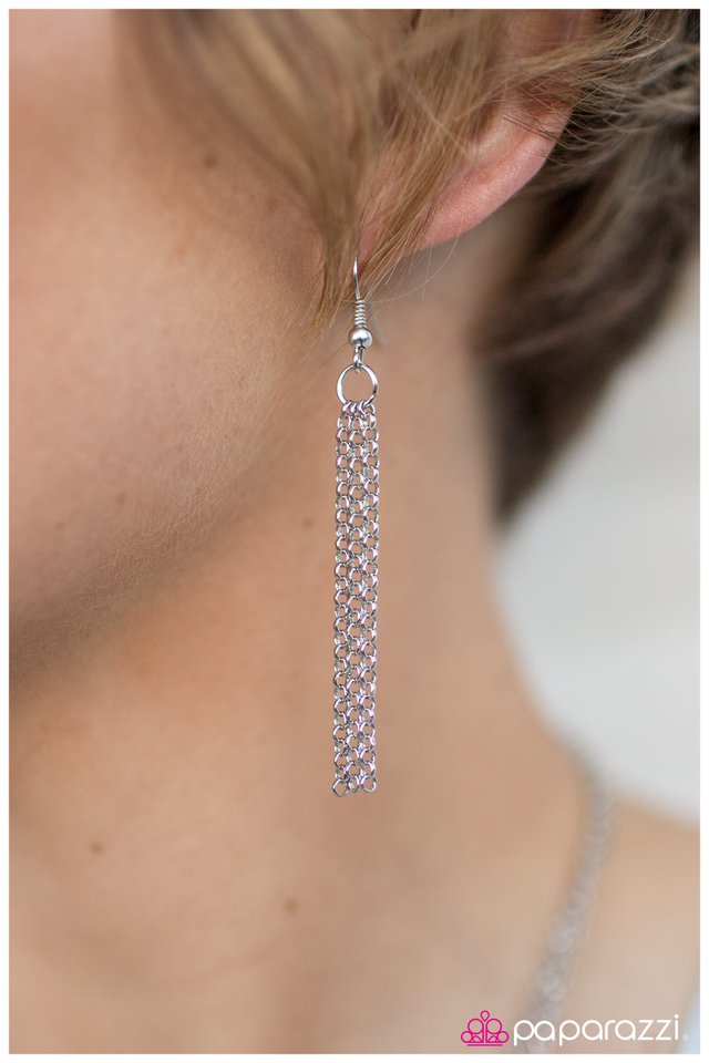 Paparazzi ♥ Warped Tour - Green ♥ Necklace