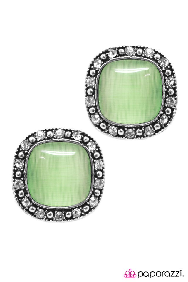 Paparazzi ♥ Ice Palace - Green ♥ Post Earrings