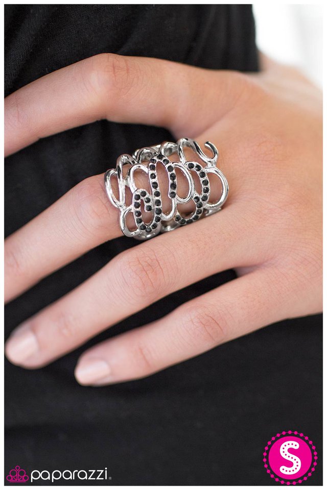 vanish-into-thin-air-black-p4wh-bkxx-041xx