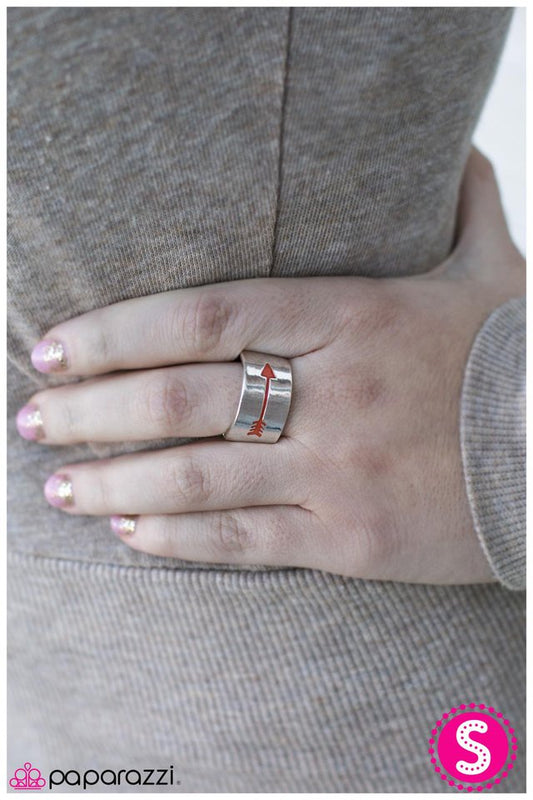 follow-your-arrow-red-p4se-rdxx-033xx