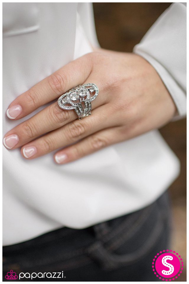 the-lush-life-white-p4re-wtxx-064xx