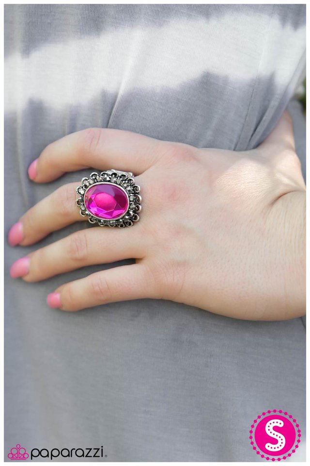 queen-of-the-castle-pink-p4wh-pkxx-073xx