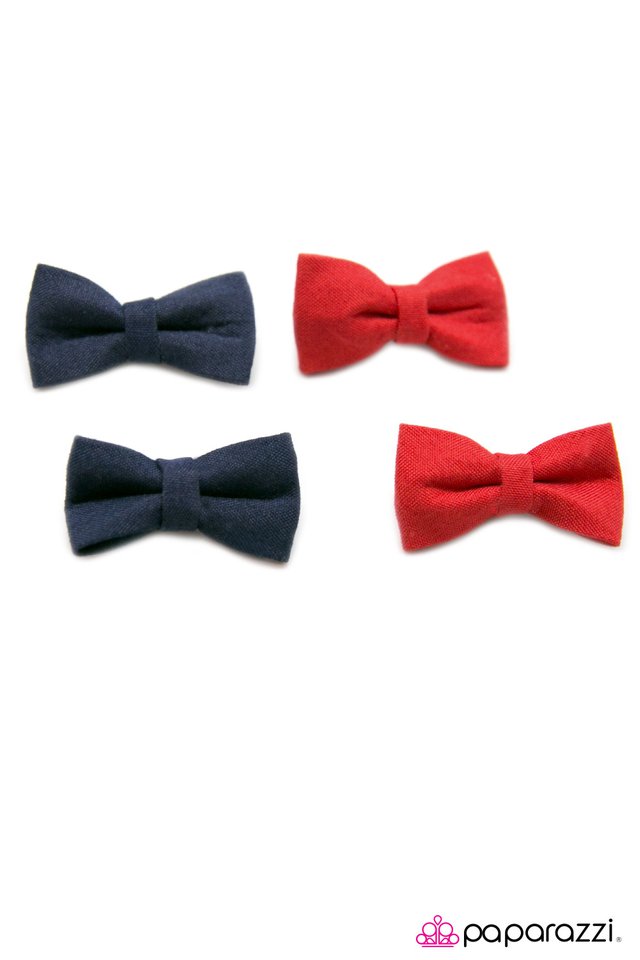 Paparazzi ♥ Mary Had A Little Lamb - Red/Blue ♥ Hair Clip