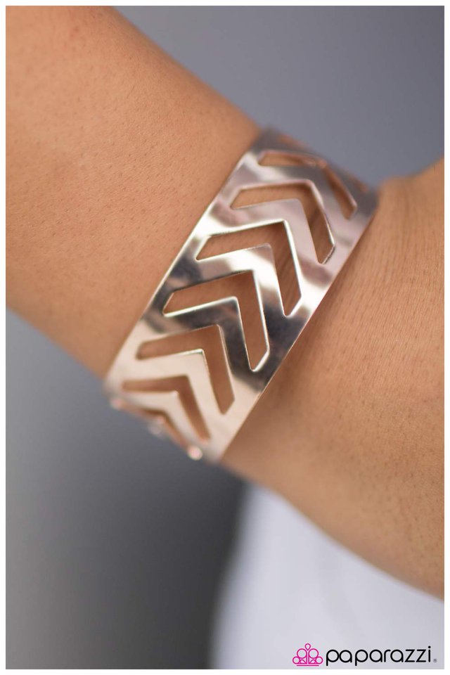 follow-the-leader-rose-gold-p9tr-gdrs-023xx