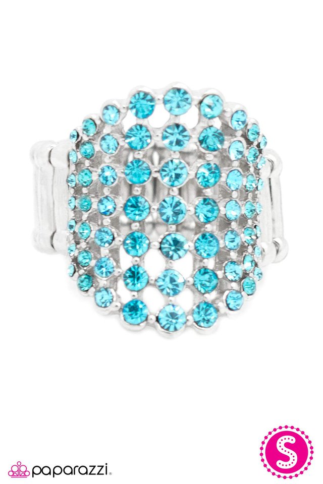 Paparazzi ♥ Mamas Gonna Buy You A Diamond Ring - Blue ♥ Ring