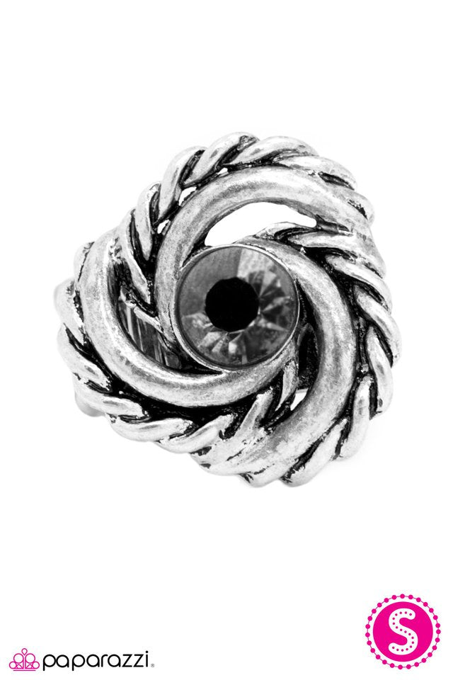 Paparazzi ♥ Eye Of The Hurricane - Silver ♥ Ring