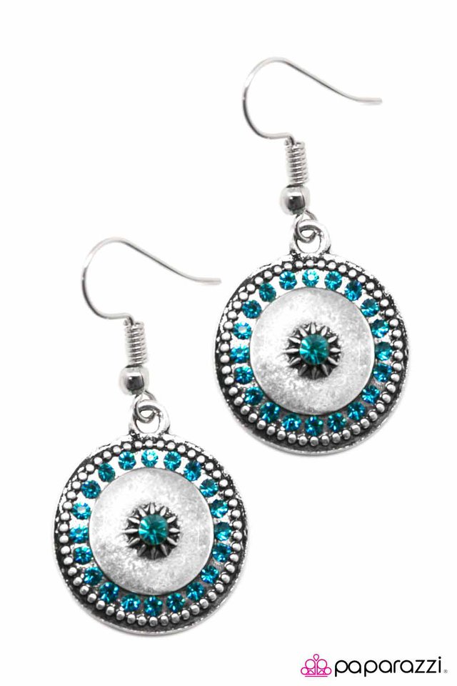 Paparazzi ♥ GLITTER Bug - Blue ♥ Earrings