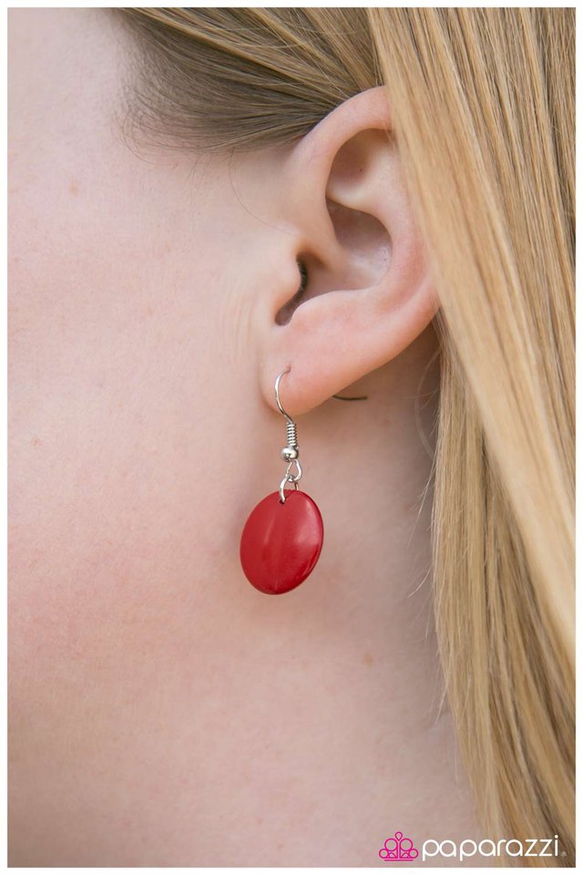 Paparazzi ♥ Whats Poppin? - Red ♥ Necklace